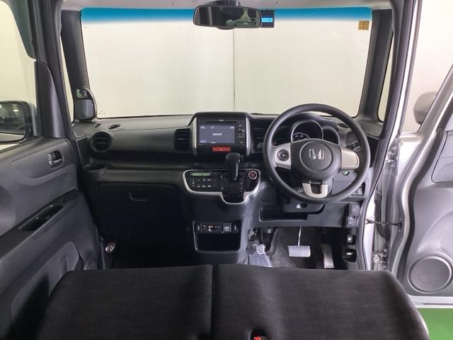 Ｎ－ＢＯＸ ＧＳＳパッケージ　Ｒカメラ　ドラレコ　ＣＤ　ＴＶ　ＥＴＣ　Ｗ電動ドア　Ｉストップ　ブレーキサポート　ダブルエアバック　サイドカーテンエアバック　点検記録簿　イモビ　前席シートヒーター　スマートキー＆プッシュスタート（2枚目）