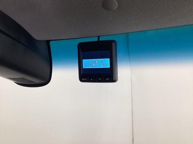 Ｎ－ＢＯＸ ＧＳＳパッケージ　Ｒカメラ　ドラレコ　ＣＤ　ＴＶ　ＥＴＣ　Ｗ電動ドア　Ｉストップ　ブレーキサポート　ダブルエアバック　サイドカーテンエアバック　点検記録簿　イモビ　前席シートヒーター　スマートキー＆プッシュスタート（13枚目）