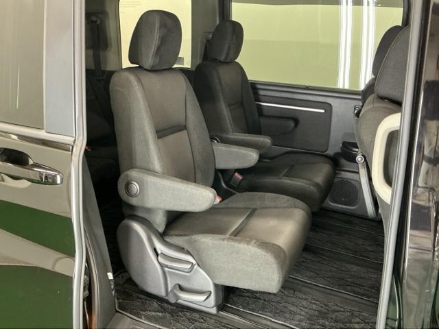 ステップワゴンスパーダ スパーダホンダセンシング　ドラレコ　ナビ　Ｒカメラ　ブルートゥース　盗難防止　助手席エアバッグ　Ｗパワスラ　記録簿有　地デジ　ＬＥＤライト　横滑り防止システム　オートエアコン　リアカメラ　ドライブレコーダー装着車　ＵＳＢ（20枚目）