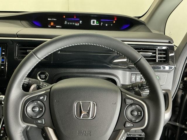 ステップワゴンスパーダ スパーダホンダセンシング　ドラレコ　ナビ　Ｒカメラ　ブルートゥース　盗難防止　助手席エアバッグ　Ｗパワスラ　記録簿有　地デジ　ＬＥＤライト　横滑り防止システム　オートエアコン　リアカメラ　ドライブレコーダー装着車　ＵＳＢ（22枚目）