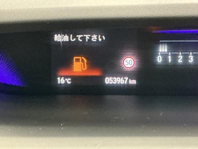 ステップワゴンスパーダ スパーダホンダセンシング　ドラレコ　ナビ　Ｒカメラ　ブルートゥース　盗難防止　助手席エアバッグ　Ｗパワスラ　記録簿有　地デジ　ＬＥＤライト　横滑り防止システム　オートエアコン　リアカメラ　ドライブレコーダー装着車　ＵＳＢ（34枚目）