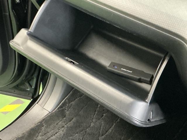 ステップワゴンスパーダ スパーダホンダセンシング　ドラレコ　ナビ　Ｒカメラ　ブルートゥース　盗難防止　助手席エアバッグ　Ｗパワスラ　記録簿有　地デジ　ＬＥＤライト　横滑り防止システム　オートエアコン　リアカメラ　ドライブレコーダー装着車　ＵＳＢ（50枚目）