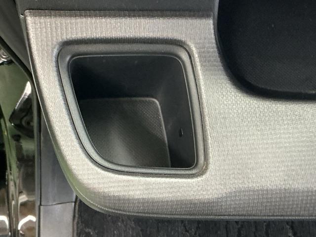 ステップワゴンスパーダ スパーダホンダセンシング　ドラレコ　ナビ　Ｒカメラ　ブルートゥース　盗難防止　助手席エアバッグ　Ｗパワスラ　記録簿有　地デジ　ＬＥＤライト　横滑り防止システム　オートエアコン　リアカメラ　ドライブレコーダー装着車　ＵＳＢ（53枚目）