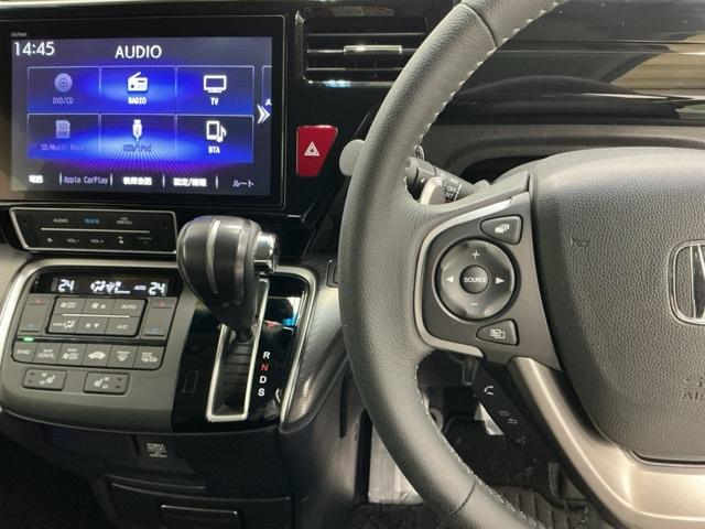 ステップワゴンスパーダ スパーダ・クールスピリットホンダセンシング　ドラレコ　ナビ　Ｒカメラ　ブルートゥース　サイドエアバック　スマートキ　左右電動スライドドア　バックモニタ　地ＴＶ　三列シート　ＵＳＢ　助手席エアバッグ　ドライブレコーダ　ＡＡＣ　横滑り防止機能（3枚目）