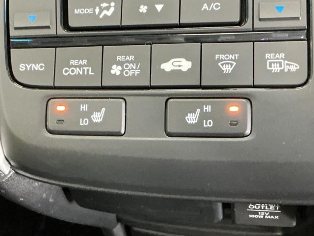 ステップワゴンスパーダ スパーダ・クールスピリットホンダセンシング　ドラレコ　ナビ　Ｒカメラ　ブルートゥース　サイドエアバック　スマートキ　左右電動スライドドア　バックモニタ　地ＴＶ　三列シート　ＵＳＢ　助手席エアバッグ　ドライブレコーダ　ＡＡＣ　横滑り防止機能（16枚目）