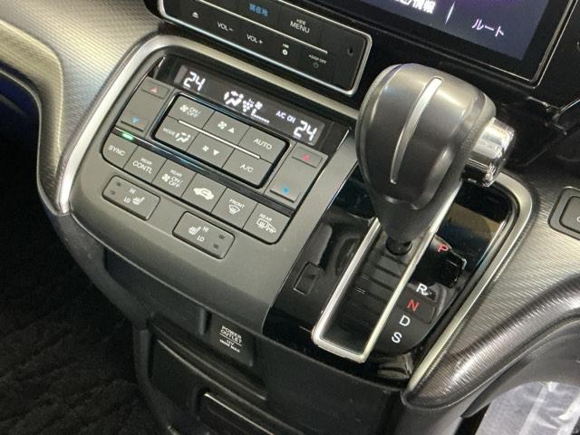ステップワゴンスパーダ スパーダ・クールスピリットホンダセンシング　ドラレコ　ナビ　Ｒカメラ　ブルートゥース　サイドエアバック　スマートキ　左右電動スライドドア　バックモニタ　地ＴＶ　三列シート　ＵＳＢ　助手席エアバッグ　ドライブレコーダ　ＡＡＣ　横滑り防止機能（18枚目）
