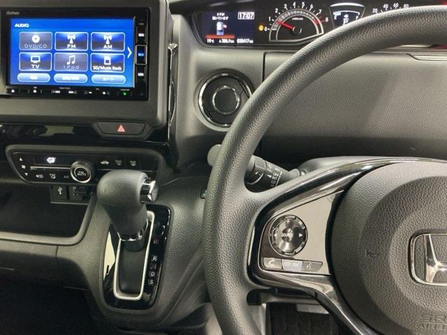 N-BOXカスタム L ドラレコ ナビ Rカメラ ブルートゥース 両席電動スライドドア Pソナー サイドエアバッグ Aストップ シートヒータ ベンチシート 点検記録簿 キーフリーシステム LEDライト リアカメ AC ETC(3枚目)