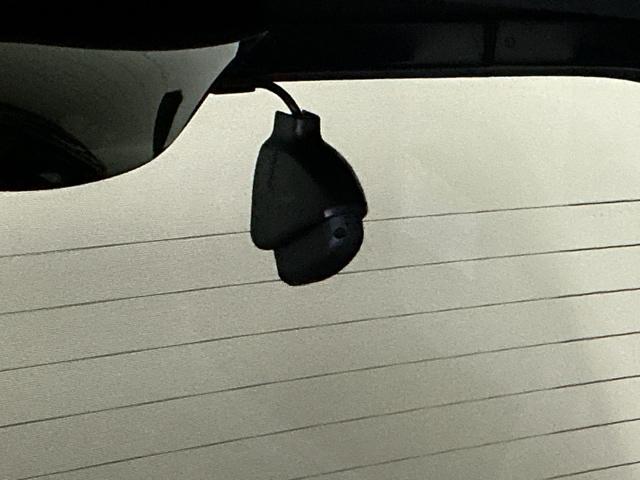 N-BOXカスタム L ドラレコ ナビ Rカメラ ブルートゥース 両席電動スライドドア Pソナー サイドエアバッグ Aストップ シートヒータ ベンチシート 点検記録簿 キーフリーシステム LEDライト リアカメ AC ETC(14枚目)