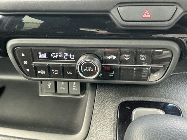 N-BOXカスタム L ドラレコ ナビ Rカメラ ブルートゥース 両席電動スライドドア Pソナー サイドエアバッグ Aストップ シートヒータ ベンチシート 点検記録簿 キーフリーシステム LEDライト リアカメ AC ETC(16枚目)