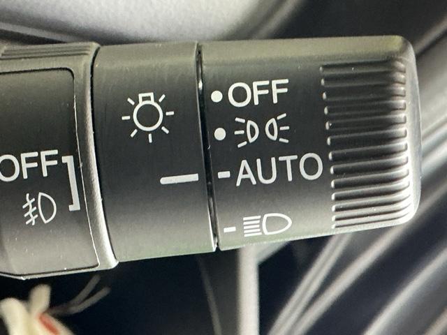 N-BOXカスタム L ドラレコ ナビ Rカメラ ブルートゥース 両席電動スライドドア Pソナー サイドエアバッグ Aストップ シートヒータ ベンチシート 点検記録簿 キーフリーシステム LEDライト リアカメ AC ETC(25枚目)