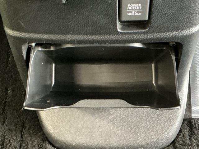 N-BOXカスタム L ドラレコ ナビ Rカメラ ブルートゥース 両席電動スライドドア Pソナー サイドエアバッグ Aストップ シートヒータ ベンチシート 点検記録簿 キーフリーシステム LEDライト リアカメ AC ETC(67枚目)