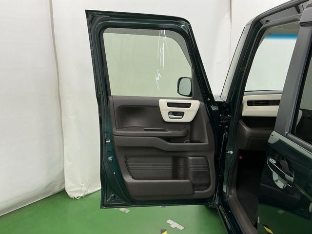 Ｎ－ＢＯＸ Ｌ　ナビ　Ｒカメラ　ブルートゥース　フルセグＴＶ　衝突回避支援ブレーキ　Ｉ－ＳＴＯＰ　クリソナ　ＰＷ　パワステ　Ｓヒーター　スマ－トキ－　Ｂカメ　地デジＴＶ　横滑り防止　ＥＴＣ車載器　整備記録簿　ＤＶＤ（52枚目）