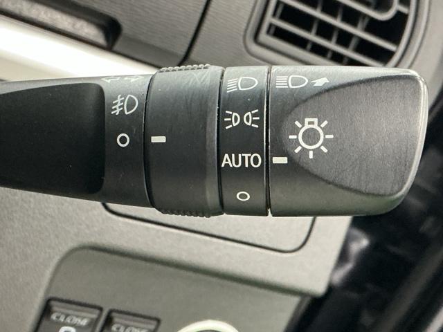 タント カスタムRSトップエディションSAII ナビ Rカメラ ブルートゥース フルセグTV 両側パワードア 前後誤発進抑制 地デジ キーフリーシステム ターボ スマートキー Bカメラ ETC DVD再生 盗難防止システム パワステ Wエアバック(20枚目)