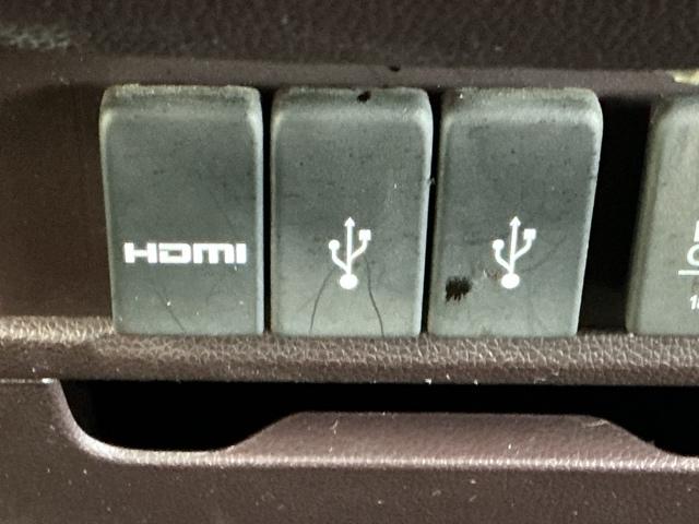 N-WGNカスタム G・ターボパッケージ Rカメラ ブルートゥース CD ETC 横滑り防止システム 追突被害軽減ブレーキ ECONモード WSRS イモビ USB入力 サイドエアバッグ オートクルーズ メンテナンスノート キーフリー ABS(19枚目)