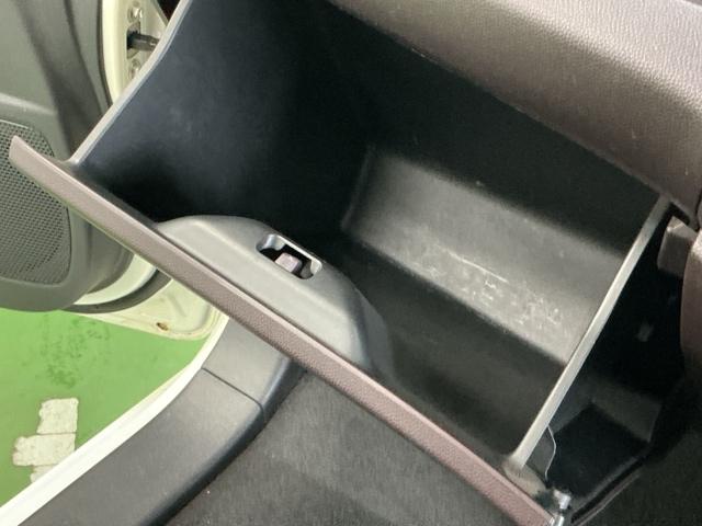 N-WGNカスタム G・ターボパッケージ Rカメラ ブルートゥース CD ETC 横滑り防止システム 追突被害軽減ブレーキ ECONモード WSRS イモビ USB入力 サイドエアバッグ オートクルーズ メンテナンスノート キーフリー ABS(50枚目)