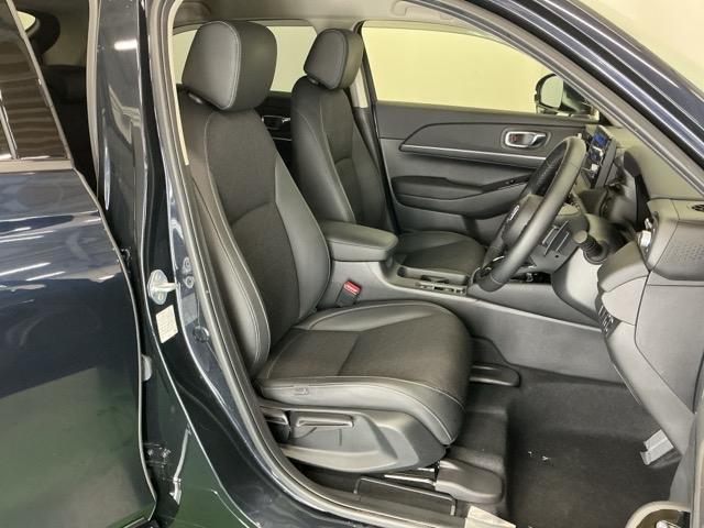 ヴェゼル e:HEVZ ナビ Rカメラ ブルートゥース フルセグ 衝突回避支援ブレーキ機能 スマキ Pトランク フルオートエアコン エアバッグ 両席エアバック 記録簿付 パワーウィンドウ LEDランプ ソナー クルーズC(24枚目)