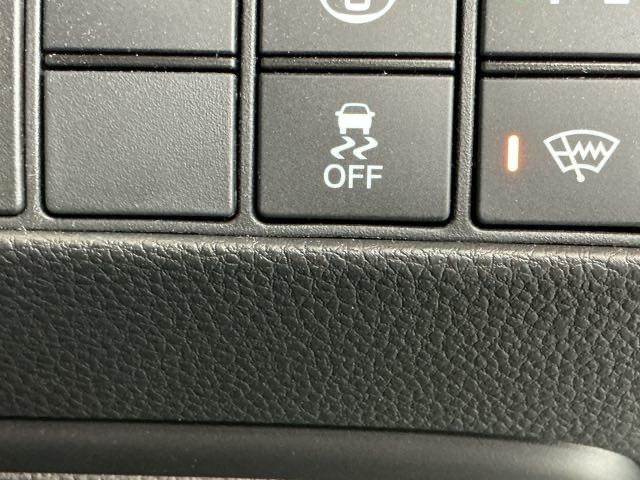 ヴェゼル e:HEVZ ナビ Rカメラ ブルートゥース フルセグ 衝突回避支援ブレーキ機能 スマキ Pトランク フルオートエアコン エアバッグ 両席エアバック 記録簿付 パワーウィンドウ LEDランプ ソナー クルーズC(28枚目)