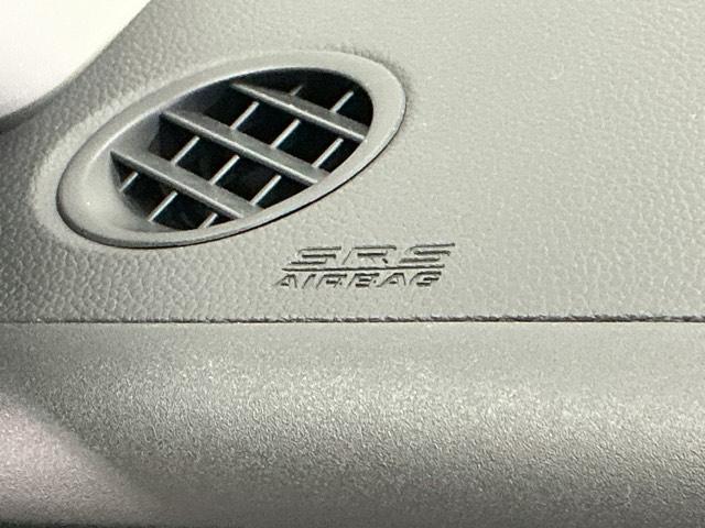 ヴェゼル e:HEVZ ナビ Rカメラ ブルートゥース フルセグ 衝突回避支援ブレーキ機能 スマキ Pトランク フルオートエアコン エアバッグ 両席エアバック 記録簿付 パワーウィンドウ LEDランプ ソナー クルーズC(62枚目)