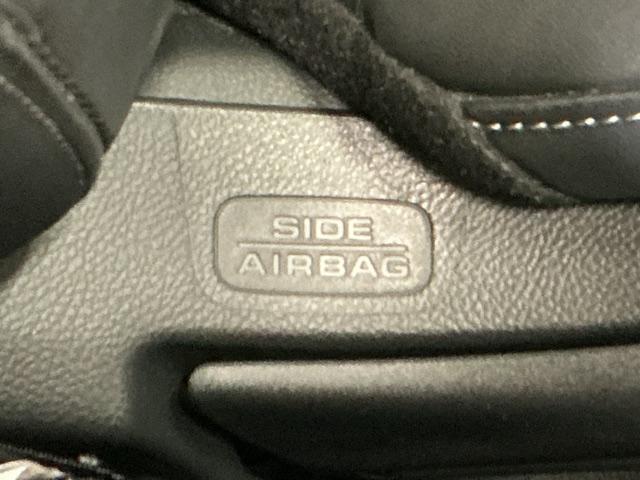 ヴェゼル e:HEVZ ナビ Rカメラ ブルートゥース フルセグ 衝突回避支援ブレーキ機能 スマキ Pトランク フルオートエアコン エアバッグ 両席エアバック 記録簿付 パワーウィンドウ LEDランプ ソナー クルーズC(63枚目)