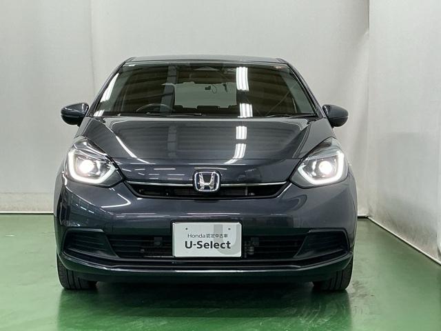 フィット e:HEVホーム ナビ Rカメラ ブルートゥース フルセグ 前後誤発進抑制機能 クリソナ 助手席エアバッグ 運転席エアバッグ アイドリングストップ LEDライト USB接続 バックカメラ ABS サイドエアバッグ(6枚目)