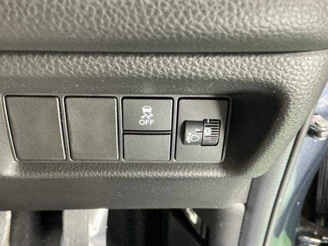 フィット e:HEVホーム ナビ Rカメラ ブルートゥース フルセグ 前後誤発進抑制機能 クリソナ 助手席エアバッグ 運転席エアバッグ アイドリングストップ LEDライト USB接続 バックカメラ ABS サイドエアバッグ(24枚目)