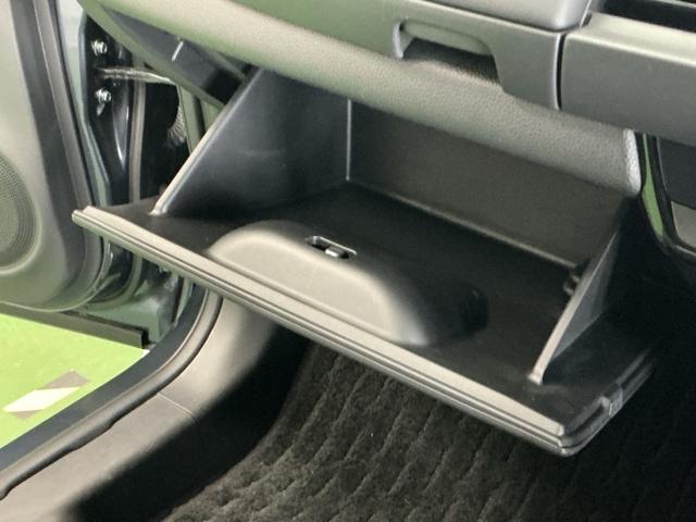 フィット e:HEVホーム ナビ Rカメラ ブルートゥース フルセグ 前後誤発進抑制機能 クリソナ 助手席エアバッグ 運転席エアバッグ アイドリングストップ LEDライト USB接続 バックカメラ ABS サイドエアバッグ(59枚目)