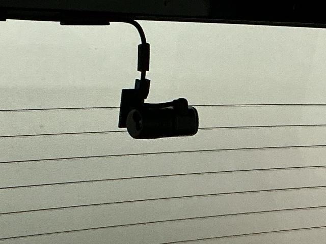 N-BOXカスタム ベースグレード ドラレコ ナビ Rカメラ ブルートゥース USB接続 CMBS Dレコ ベンチシート オートエアコン スマートキ LED 盗難防止装置 クルコン ETC バックカメラ フルセグTV パワーステアリング(14枚目)