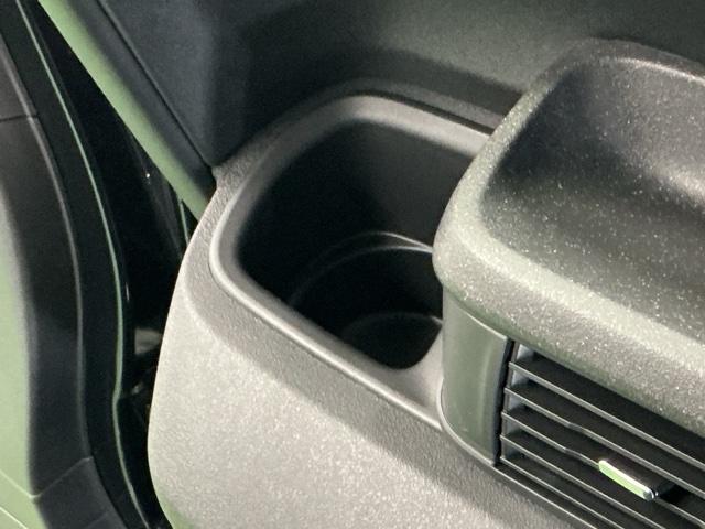 N-BOXカスタム ベースグレード ドラレコ ナビ Rカメラ ブルートゥース USB接続 CMBS Dレコ ベンチシート オートエアコン スマートキ LED 盗難防止装置 クルコン ETC バックカメラ フルセグTV パワーステアリング(52枚目)