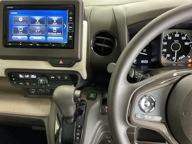 N-WGN Lホンダセンシング ナビ Rカメラ ブルートゥース フルセグ ETC装備 Bモニタ 誤発進抑制 LEDランプ シートヒータ オートライト DVD 横滑り防止機能 USBポート パーキングセンサー セキュリティアラーム(3枚目)