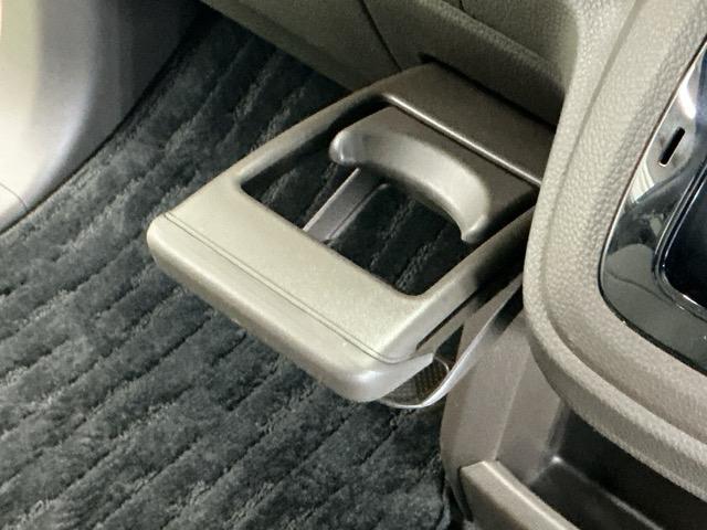 N-WGN Lホンダセンシング ナビ Rカメラ ブルートゥース フルセグ ETC装備 Bモニタ 誤発進抑制 LEDランプ シートヒータ オートライト DVD 横滑り防止機能 USBポート パーキングセンサー セキュリティアラーム(60枚目)