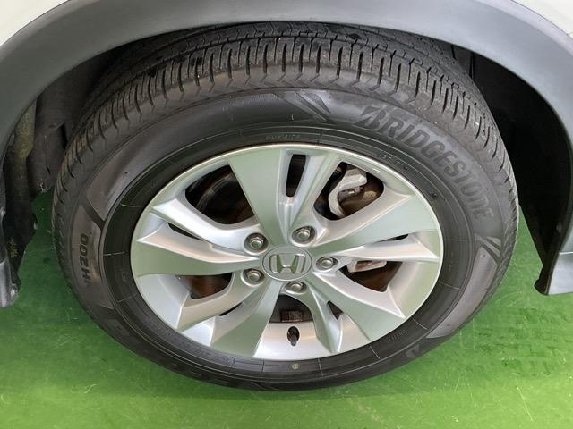 ヴェゼル X・ホンダセンシング ナビ Rカメラ ブルートゥース フルセグTV Wエアバッグ 盗難防止 アクティブクルーズコントロール オートエアコン LEDランプ 衝突軽減ブレ-キ パワステ 整備記録簿 カーテンエアバック ABS(31枚目)