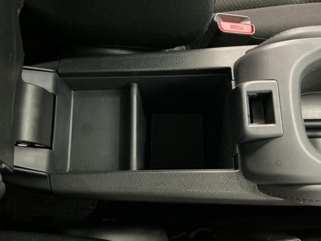 ヴェゼル X・ホンダセンシング ナビ Rカメラ ブルートゥース フルセグTV Wエアバッグ 盗難防止 アクティブクルーズコントロール オートエアコン LEDランプ 衝突軽減ブレ-キ パワステ 整備記録簿 カーテンエアバック ABS(49枚目)