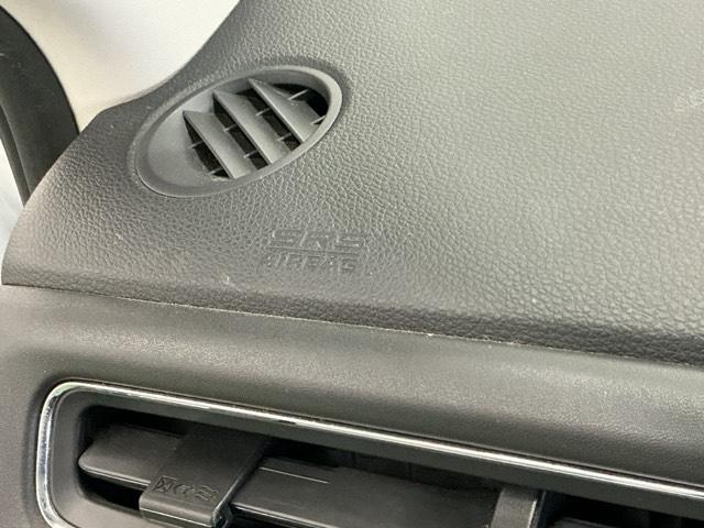 ヴェゼル X・ホンダセンシング ナビ Rカメラ ブルートゥース フルセグTV Wエアバッグ 盗難防止 アクティブクルーズコントロール オートエアコン LEDランプ 衝突軽減ブレ-キ パワステ 整備記録簿 カーテンエアバック ABS(52枚目)