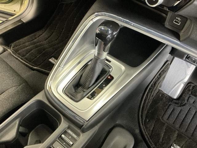 ヴェゼル e:HEVX ドラレコ ナビ Rカメラ ブルートゥース ソナー クルコン エアコン シ-トヒ-タ- スマキー VSA LEDライト ETC車載器 DVD エアバッグ ABS 地デジTV キーレスエントリー(19枚目)