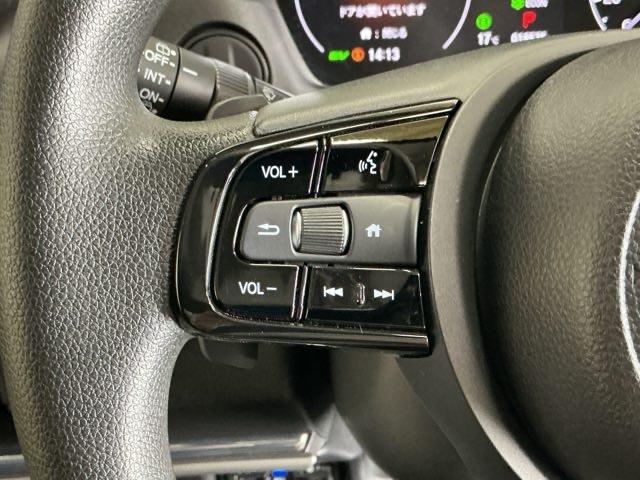 ヴェゼル e:HEVX ドラレコ ナビ Rカメラ ブルートゥース ソナー クルコン エアコン シ-トヒ-タ- スマキー VSA LEDライト ETC車載器 DVD エアバッグ ABS 地デジTV キーレスエントリー(65枚目)