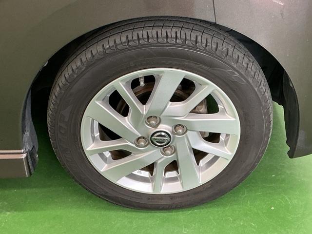 デイズ ハイウェイスターＸ　ナビ　Ｒカメラ　ブルートゥース　ＣＤ　ＥＴＣ　ＤＶＤ再生可能　フロントベンチシート　横滑り防止　全周囲カメラ　ＬＥＤ　イモビライザー　インテリジェントキー　アイドリングストップ　オートエアコン　記録簿（26枚目）