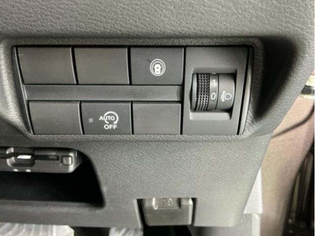 デイズ ハイウェイスターＸ　ナビ　Ｒカメラ　ブルートゥース　ＣＤ　ＥＴＣ　ＤＶＤ再生可能　フロントベンチシート　横滑り防止　全周囲カメラ　ＬＥＤ　イモビライザー　インテリジェントキー　アイドリングストップ　オートエアコン　記録簿（39枚目）