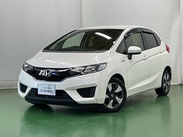 フィットハイブリッド Fパッケージコンフォートエディション ナビ Rカメラ ブルートゥース フルセグTV 地デジフルセグ セキュリティアラーム リアカメラ ETC車載器 エアコン スマートキー アイドリングストップ キーレス 前席シートヒーター ABS(10枚目)