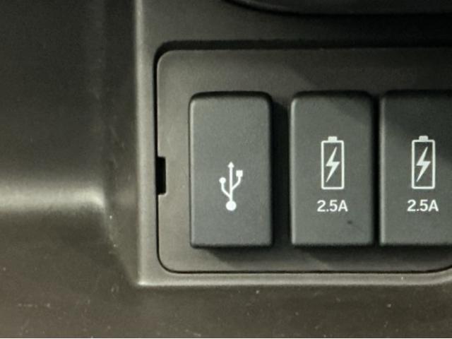 Ｎ－ＢＯＸ Ｌ　ナビ　Ｒカメラ　ブルートゥース　フルセグ　衝突回避支援ブレーキ　Ｉ－ＳＴＯＰ　クリソナ　ＰＷ　パワステ　Ｓヒーター　スマ－トキ－　Ｂカメ　地デジＴＶ　横滑り防止　整備記録簿　ＬＥＤライト　エアコン付き（18枚目）