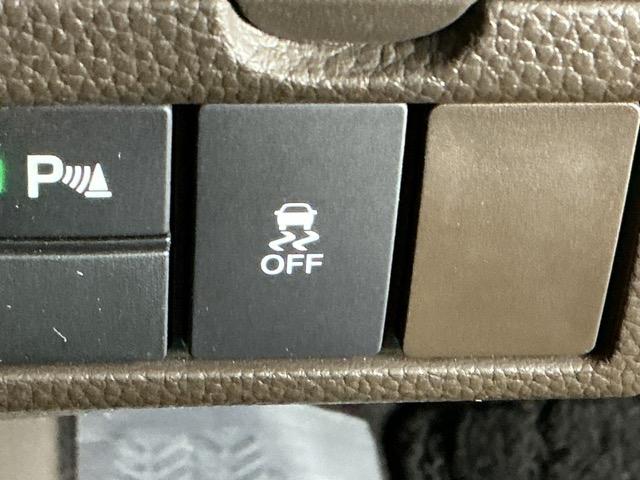 Ｎ－ＢＯＸ Ｌ　ナビ　Ｒカメラ　ブルートゥース　フルセグ　衝突回避支援ブレーキ　Ｉ－ＳＴＯＰ　クリソナ　ＰＷ　パワステ　Ｓヒーター　スマ－トキ－　Ｂカメ　地デジＴＶ　横滑り防止　整備記録簿　ＬＥＤライト　エアコン付き（27枚目）