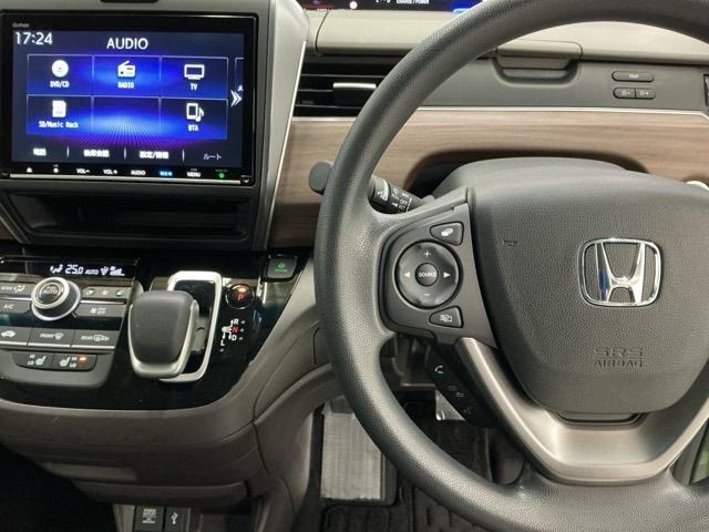 フリードハイブリッド ハイブリッド・Ｇ　ドラレコ　ナビ　Ｒカメラ　ブルートゥース　両電動ドア　クルコン　スマキー　パワーステアリング　ＬＥＤライト　フルセグＴＶ　ＥＴＣ付　フルオートエアコン　Ｂカメラ　盗難防止システム　シートＨ　キーフリー（3枚目）