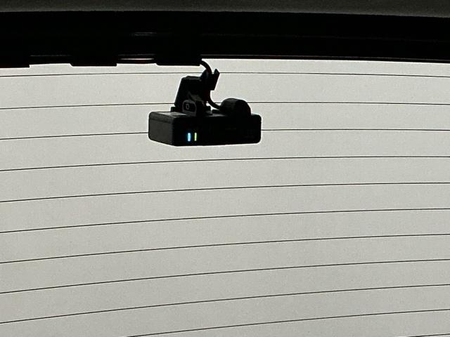 フリードハイブリッド ハイブリッド・Ｇ　ドラレコ　ナビ　Ｒカメラ　ブルートゥース　両電動ドア　クルコン　スマキー　パワーステアリング　ＬＥＤライト　フルセグＴＶ　ＥＴＣ付　フルオートエアコン　Ｂカメラ　盗難防止システム　シートＨ　キーフリー（14枚目）