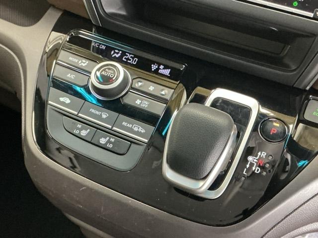 フリードハイブリッド ハイブリッド・Ｇ　ドラレコ　ナビ　Ｒカメラ　ブルートゥース　両電動ドア　クルコン　スマキー　パワーステアリング　ＬＥＤライト　フルセグＴＶ　ＥＴＣ付　フルオートエアコン　Ｂカメラ　盗難防止システム　シートＨ　キーフリー（18枚目）