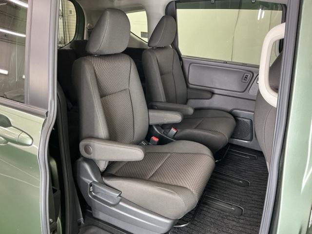 フリードハイブリッド ハイブリッド・Ｇ　ドラレコ　ナビ　Ｒカメラ　ブルートゥース　両電動ドア　クルコン　スマキー　パワーステアリング　ＬＥＤライト　フルセグＴＶ　ＥＴＣ付　フルオートエアコン　Ｂカメラ　盗難防止システム　シートＨ　キーフリー（23枚目）