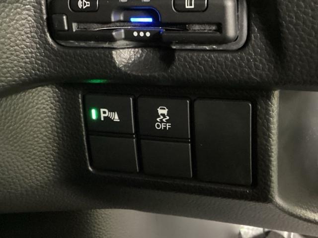 Ｎ－ＢＯＸカスタム Ｌ　ドラレコ　ナビ　Ｒカメラ　ブルートゥース　両席電動スライドドア　Ｐソナー　サイドエアバッグ　Ａストップ　シートヒータ　ベンチシート　点検記録簿　キーフリーシステム　ＬＥＤライト　リアカメ　ＡＣ　ＥＴＣ（15枚目）