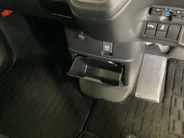 Ｎ－ＢＯＸカスタム Ｌ　ドラレコ　ナビ　Ｒカメラ　ブルートゥース　両席電動スライドドア　Ｐソナー　サイドエアバッグ　Ａストップ　シートヒータ　ベンチシート　点検記録簿　キーフリーシステム　ＬＥＤライト　リアカメ　ＡＣ　ＥＴＣ（52枚目）