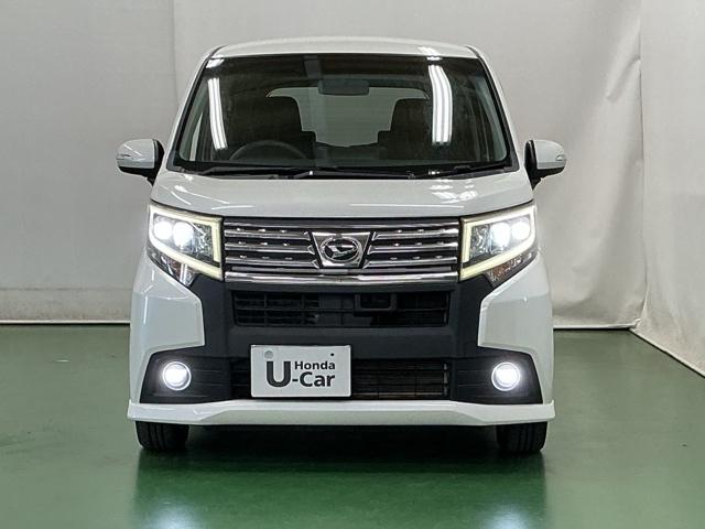 �k�d�c�w�b�h���C�g�𑕔����Ă��܂��B�k�d�c�w�b�h���C�g�͂ƂĂ����邭�A�J�̓����ԑ��s�����S�E���S�ł��B�I�[�g���C�g�R���g���[���t���Ŏ��̖͂��邳�ɉ����Ď����œ_���E�������܂�