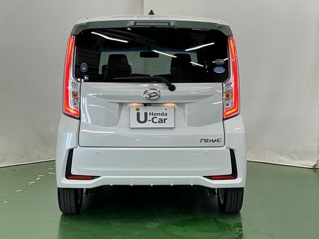 ���ꂪ�t�����₷�������K���X�ɂ̓������C�p�[���t���Ă��܂��B�t�����g�̃��C�p�[���n�m�̎��̓V�t�g���o�[�����o�[�X�ɓ����ƃ������C�p�[�������N���č쓮�A�N�����[�Ȏ��E���ۂĂ܂��B