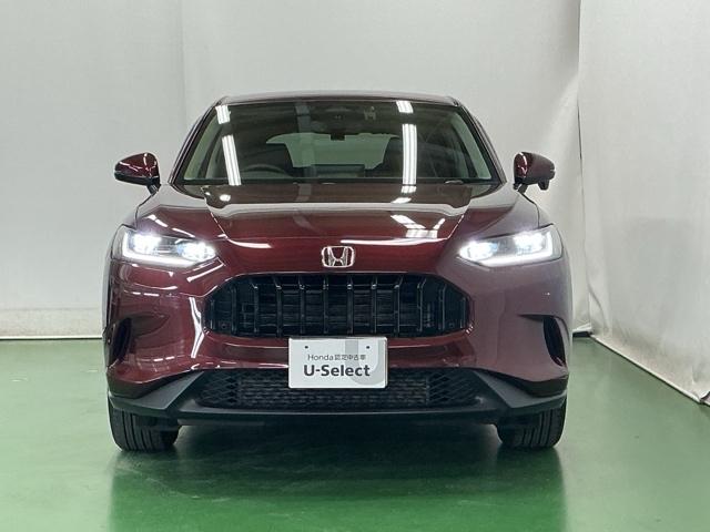 �k�d�c�w�b�h���C�g�𑕔����Ă��܂��B�k�d�c�w�b�h���C�g�͂ƂĂ����邭�A�J�̓����ԑ��s�����S�E���S�ł��B�I�[�g���C�g�R���g���[���t���Ŏ��̖͂��邳�ɉ����Ď����œ_���E�������܂�