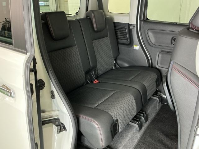 スペーシアカスタム ハイブリッドＸＳ　ドラレコ　ナビ　Ｒカメラ　ブルートゥース　Ｗ電動ドア　クリアランスソナ　スマートキー・プッシュスタート　地デジチューナー　ＤＶＤプレーヤー　ＶＳＡ　シ－トヒ－タ－　助手席エアバッグ　運転席エアバッグ（21枚目）